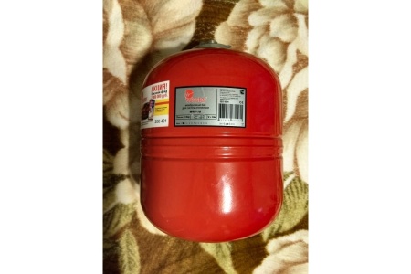 Бак расширительный мембранный 80 л 16 бар 1' НР WRV Wester