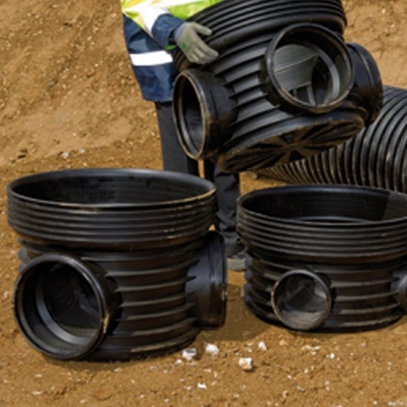 Wavin TEGRA 1000 Соединительная лотковая часть ПЭ правый приток 200